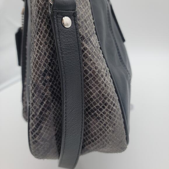 Coach Taylor Marin Handbag - Picture 9 of 16